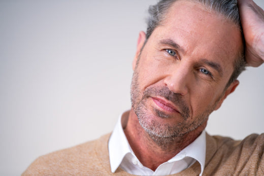 Een pijnlijke hoofdhuid: Alles wat je moet weten over een ontsteking aan de hoofdhuid