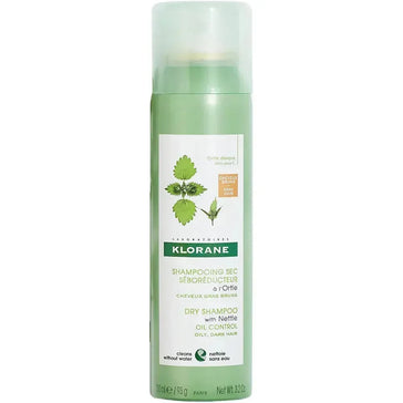 Klorane droogshampoo vet haar Brandnetel - donker haar (150 ml) Klorane droogshampoo vet haar Brandnetel - donker haar (150 ml) - Hairgivers