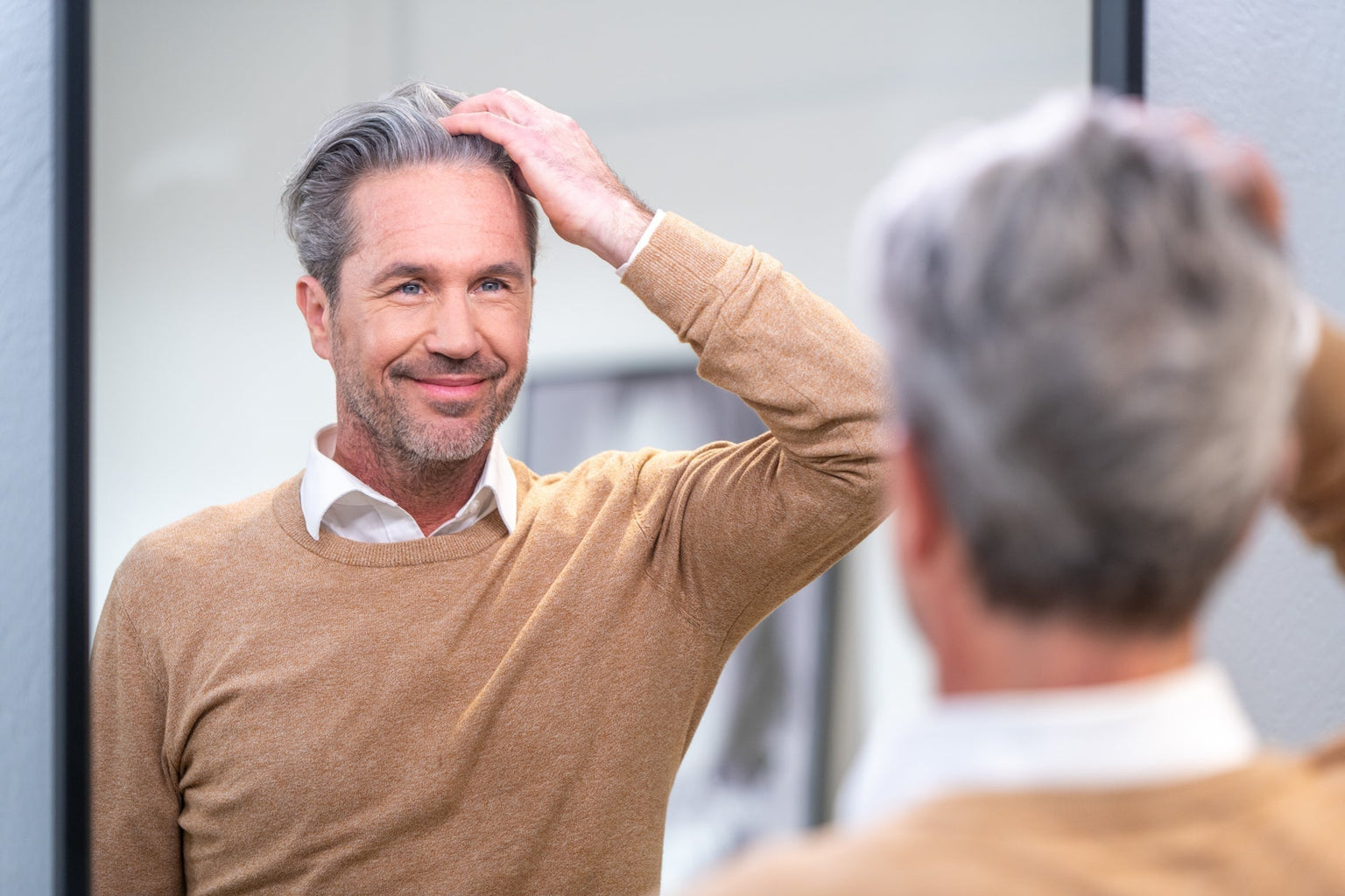 Haargroeibehandeling na een haartransplantatie
