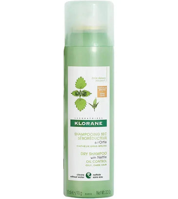Klorane droogshampoo vet haar Brandnetel - donker haar (150 ml) Klorane droogshampoo vet haar Brandnetel - donker haar (150 ml) - Hairgivers